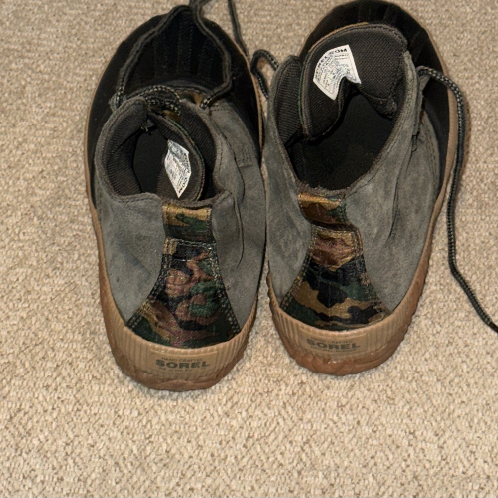 Sorel Out N About Camo Boots - Picture 3 of 11
